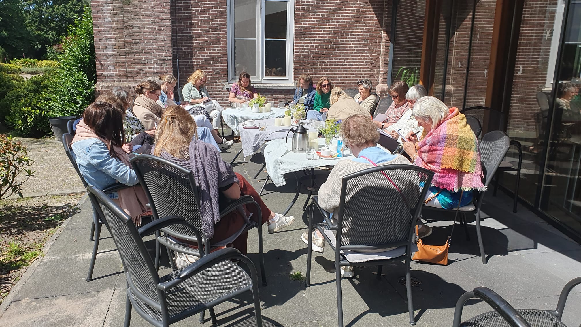 Aan het laden...